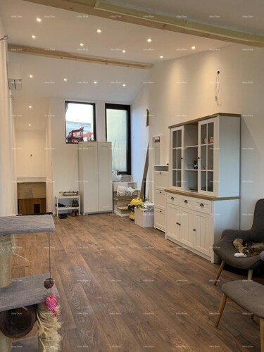 Thumbnail 6359922 - 12