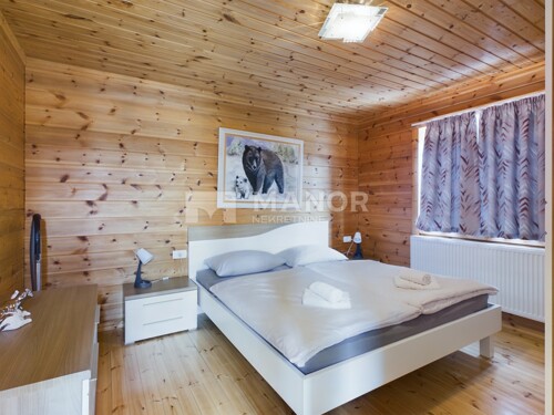 Thumbnail 6359937 - 9