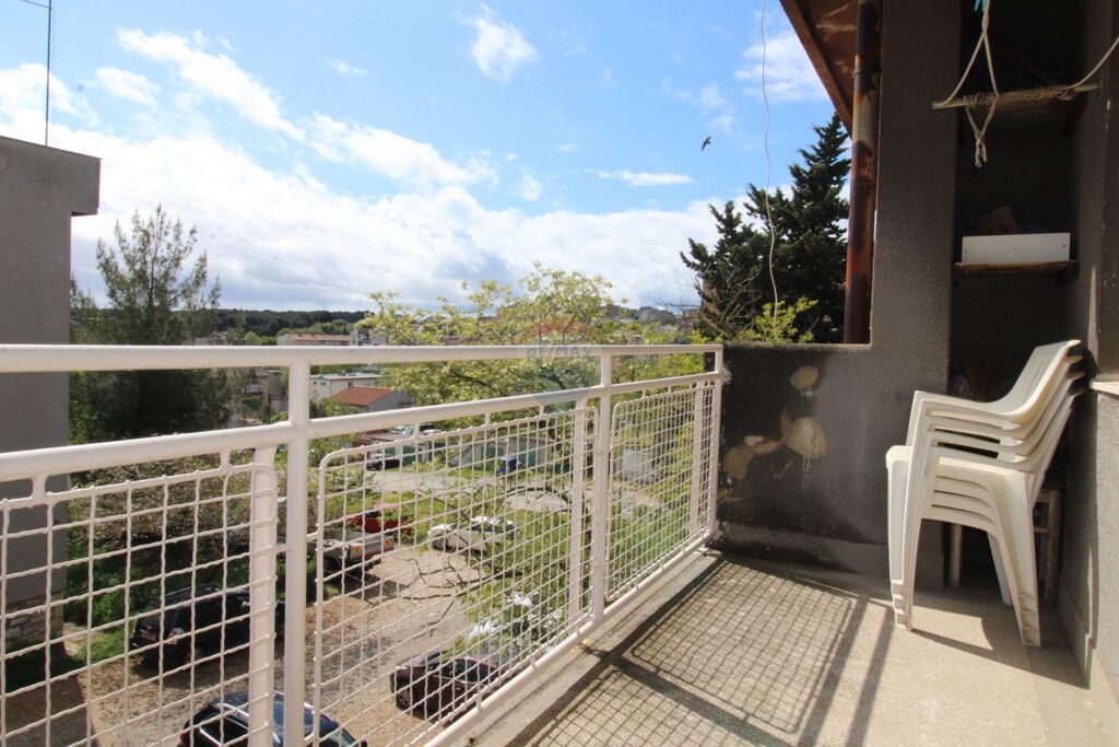 Image 6359980 - 11