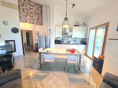 Thumbnail 6360086 - 12