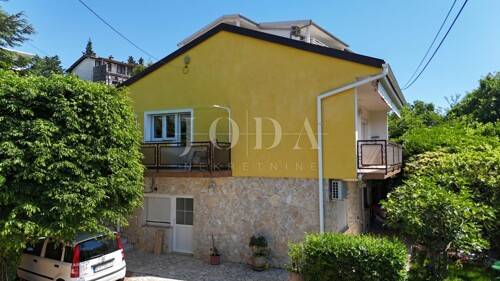 Thumbnail 6360120 - 5