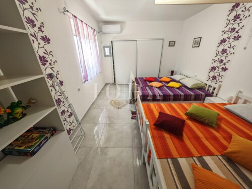 Thumbnail 6360120 - 21