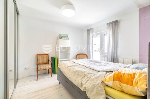 Thumbnail 6360122 - 9