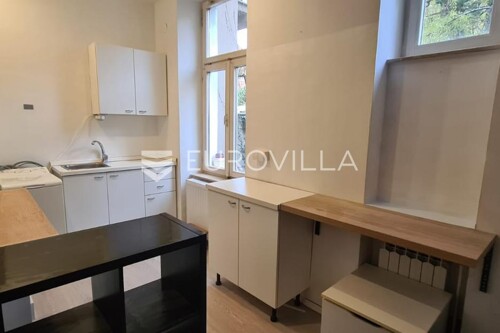 Thumbnail 6360124 - 5