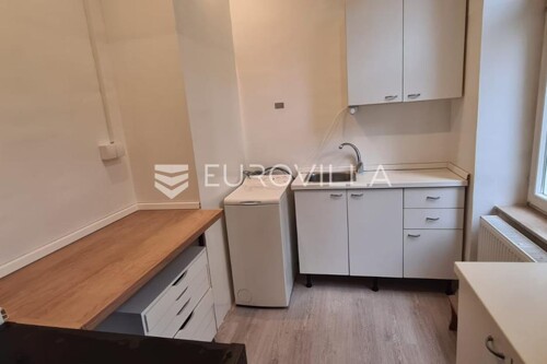 Thumbnail 6360124 - 4