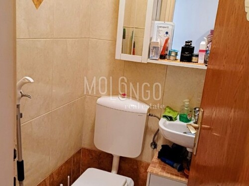 Thumbnail 6360148 - 10