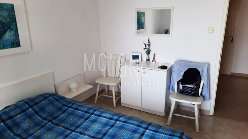 Thumbnail 6360149 - 11