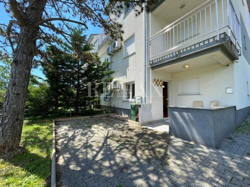 Thumbnail 6360152 - 14