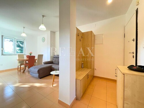 Thumbnail 6360152 - 13