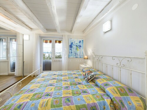 Thumbnail 6360153 - 9