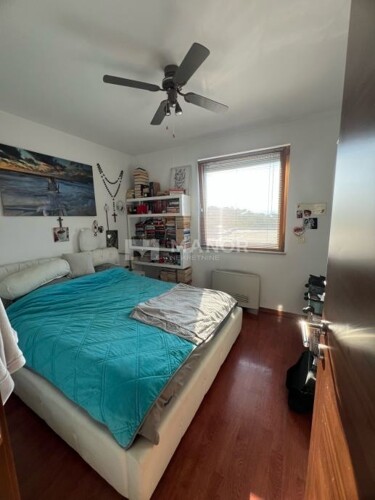 Thumbnail 6360159 - 10