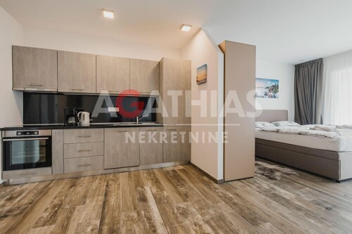 Thumbnail 6360288 - 7