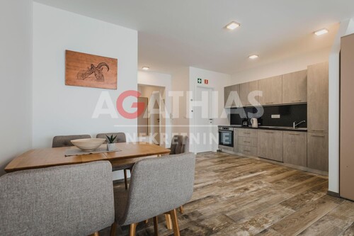 Thumbnail 6360288 - 4