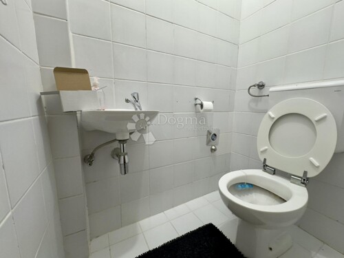 Thumbnail 6360303 - 16