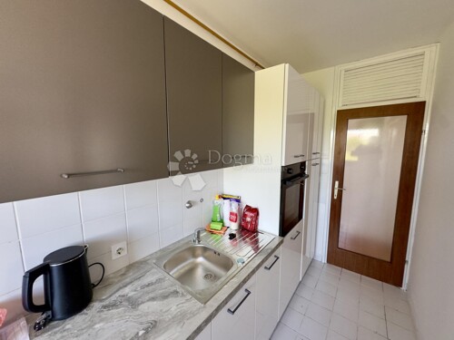 Thumbnail 6360303 - 9