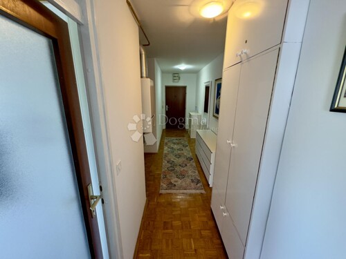 Thumbnail 6360303 - 10