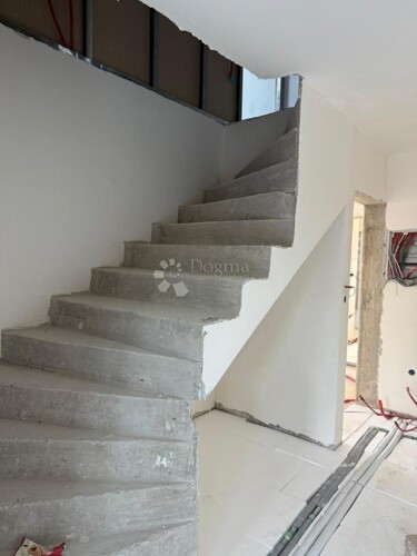 Thumbnail 6360305 - 7