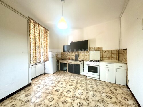 Thumbnail 6360367 - 4