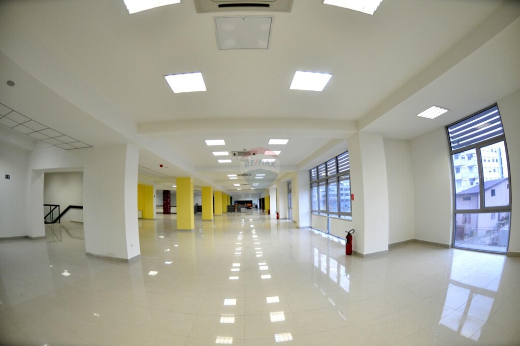 Image 6360370 - 8