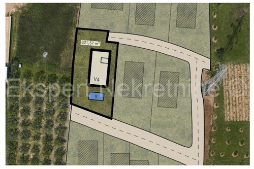 Kaštel Novi, Rudine, građevinsko zemljište 821 m2