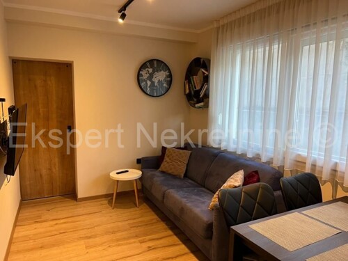 Thumbnail 6360379 - 5