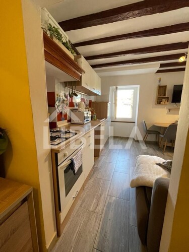 Thumbnail 6360383 - 5