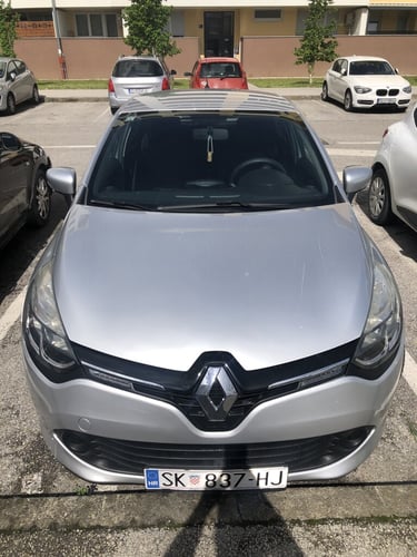 Prodajem Renault Clio 1.2, 16 v, bluetooth, tempomat
