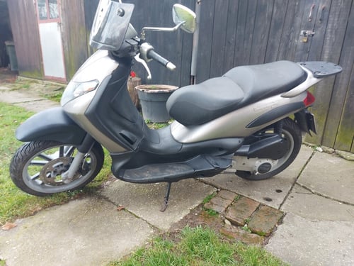 Beverly 200