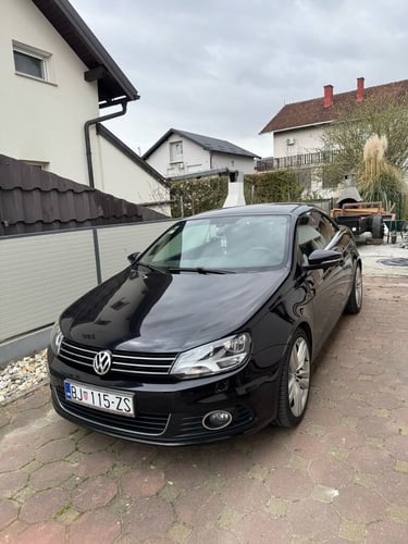 Volkswagen Eos, 2012. godište