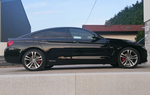 BMW serija 4 grand coupe 420i kot nov, ugodno, garažiran