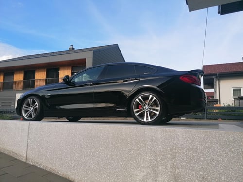 BMW serija 4 grand coupe 420i kot nov, ugodno, garažiran