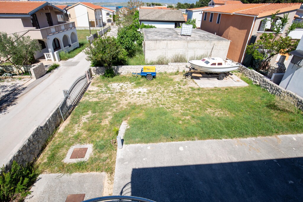 Image 6360654 - 32