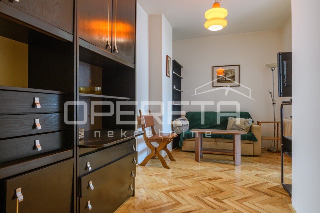 Image 6360660 - 7