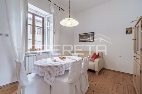 Istra, Buje - autohtona kuća u nizu