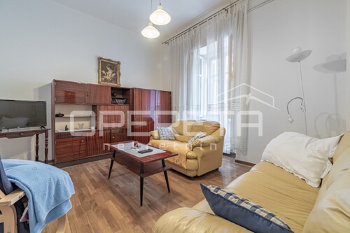 Istra, Buje - autohtona kuća u nizu