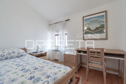 Thumbnail 6360664 - 8