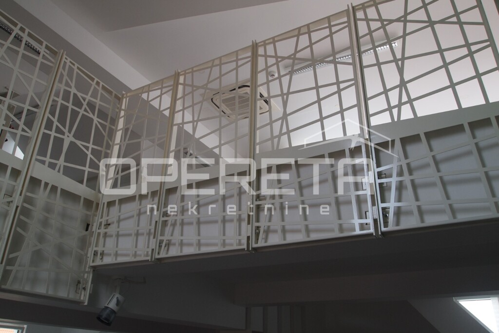 Image 6360667 - 8