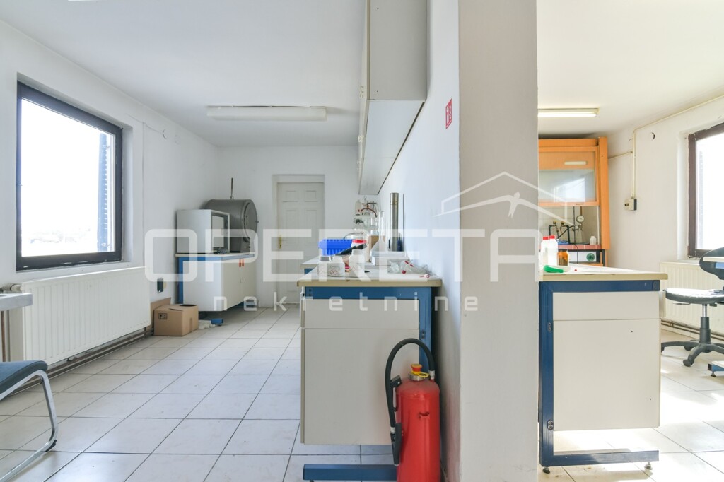 Image 6360668 - 9