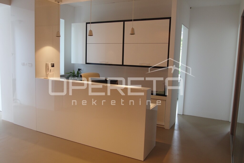 Image 6360670 - 4