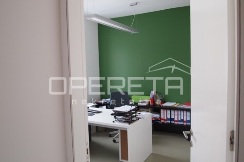 Thumbnail 6360670 - 9