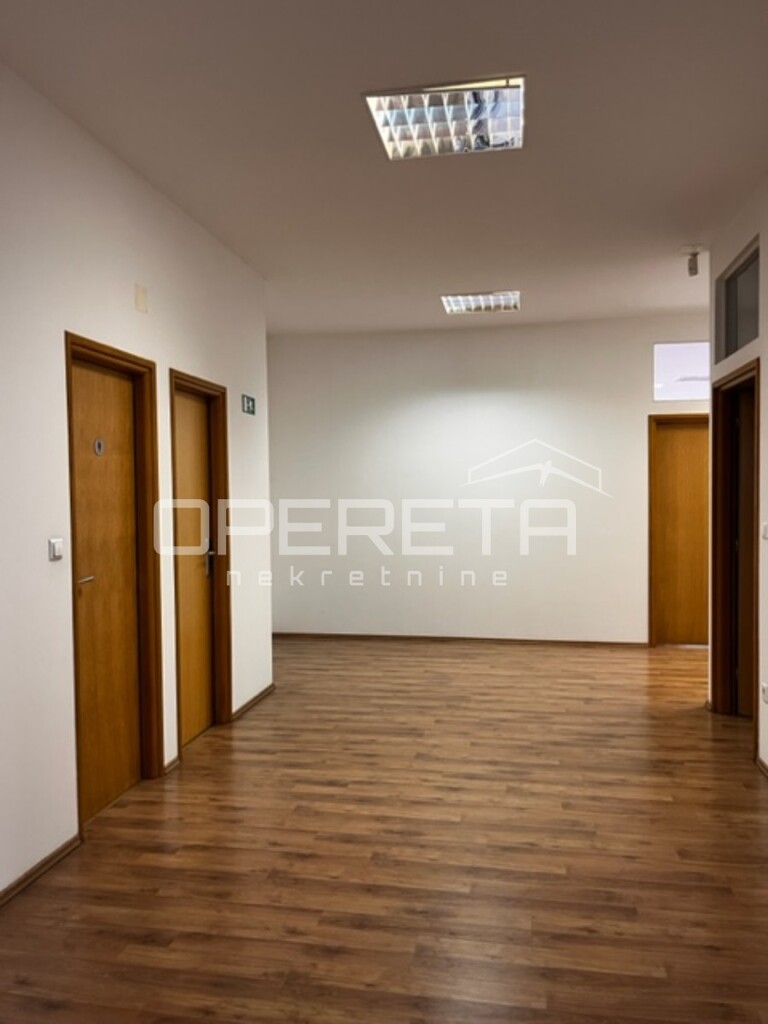 Image 6360671 - 17