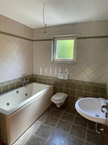 Thumbnail 6360738 - 16