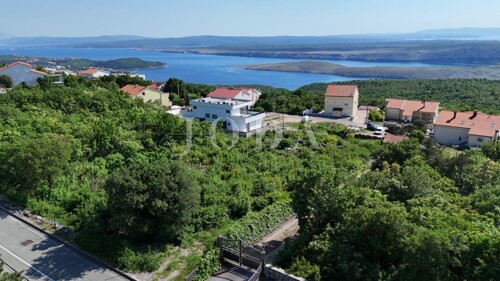 Šmrika teren 1392m2
