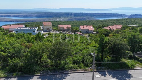 Thumbnail 6360741 - 6