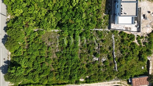 Šmrika teren 591m2