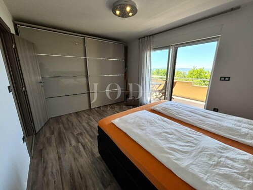 Thumbnail 6360742 - 19