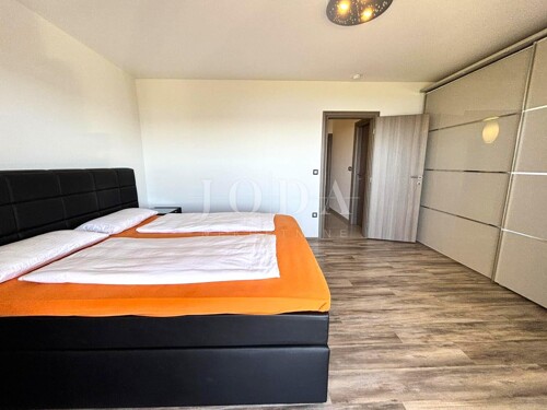 Thumbnail 6360742 - 21