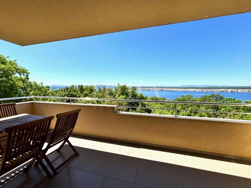 Jadranovo, Predivan maisonette 1.red do mora