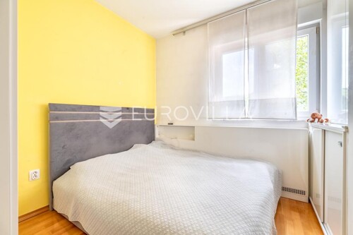 Thumbnail 6360743 - 10