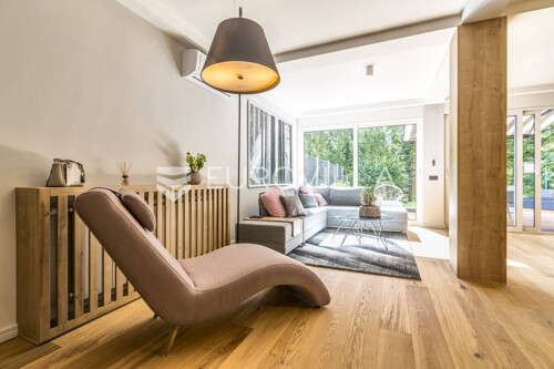 Thumbnail 6360745 - 6